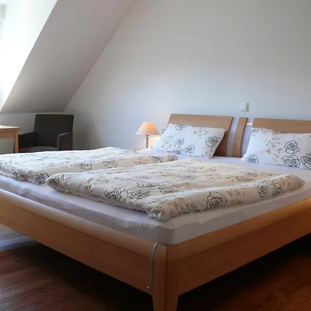 בית הארחה Ferienweingut Wolfgang Adamy 3*