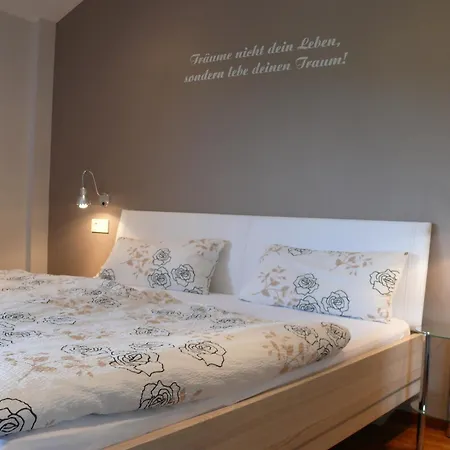 Guest house Ferienweingut Wolfgang Adamy *