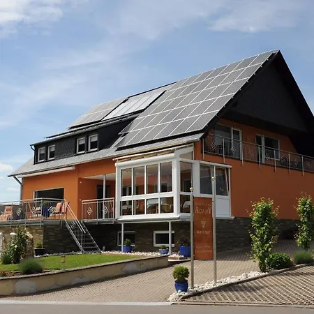 Ferienweingut Wolfgang Adamy Guest house *