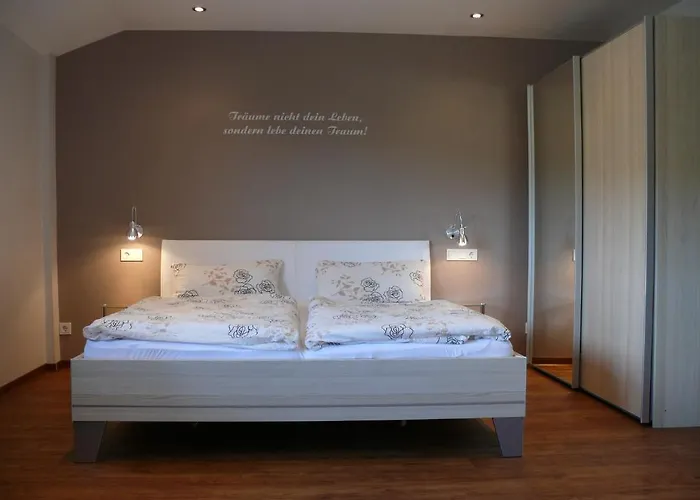 Pensionat Ferienweingut Wolfgang Adamy Kinheim